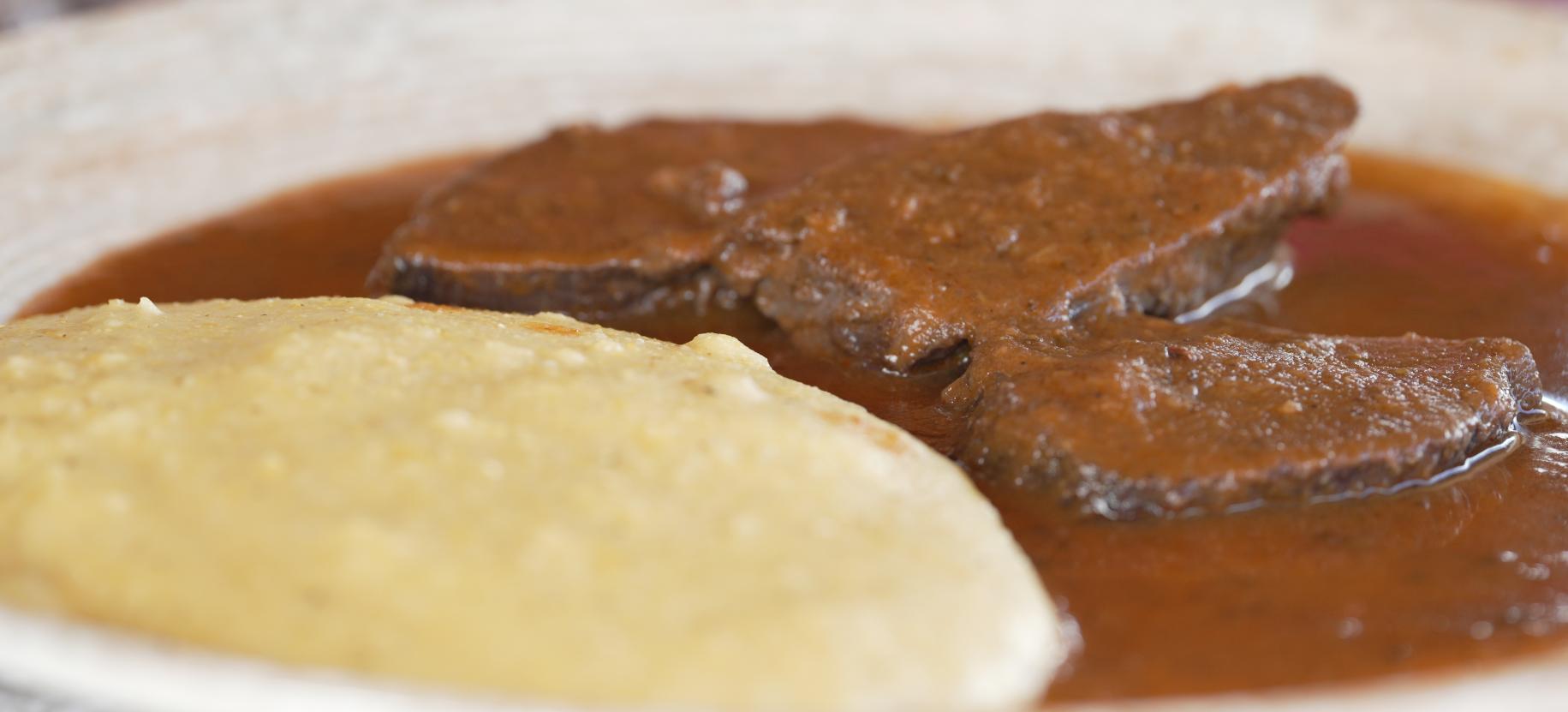 Brasato di Cervo con Polenta