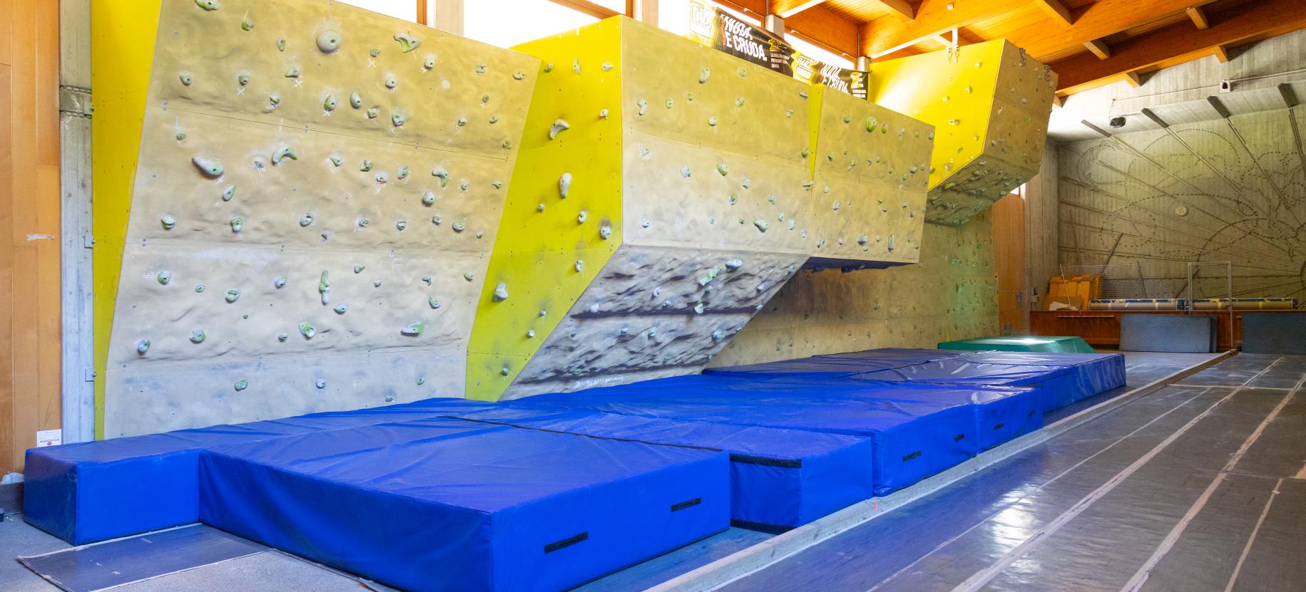 Sala boulder e arrampicata