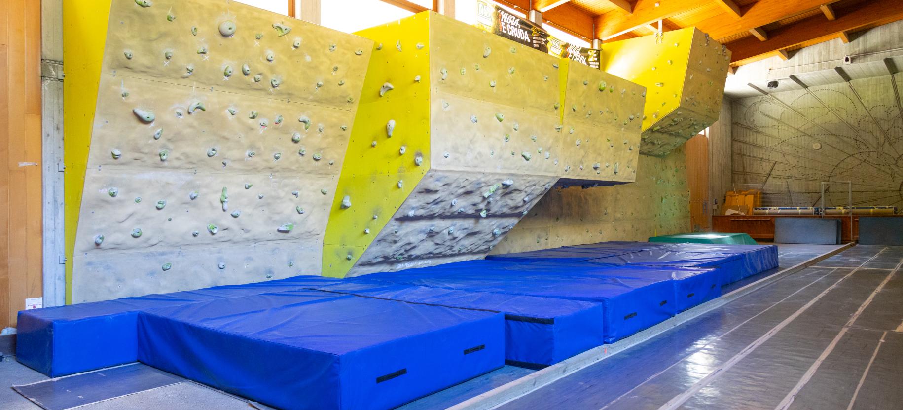 Sala boulder e arrampicata