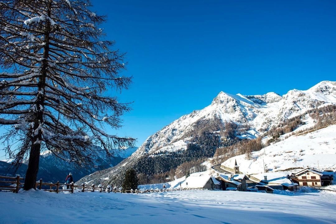 Scegli il tuo itinerario ciaspole a Brusson