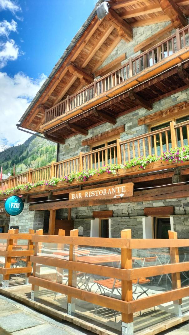 Fitz Roy Gressoney Restaurant & Bar