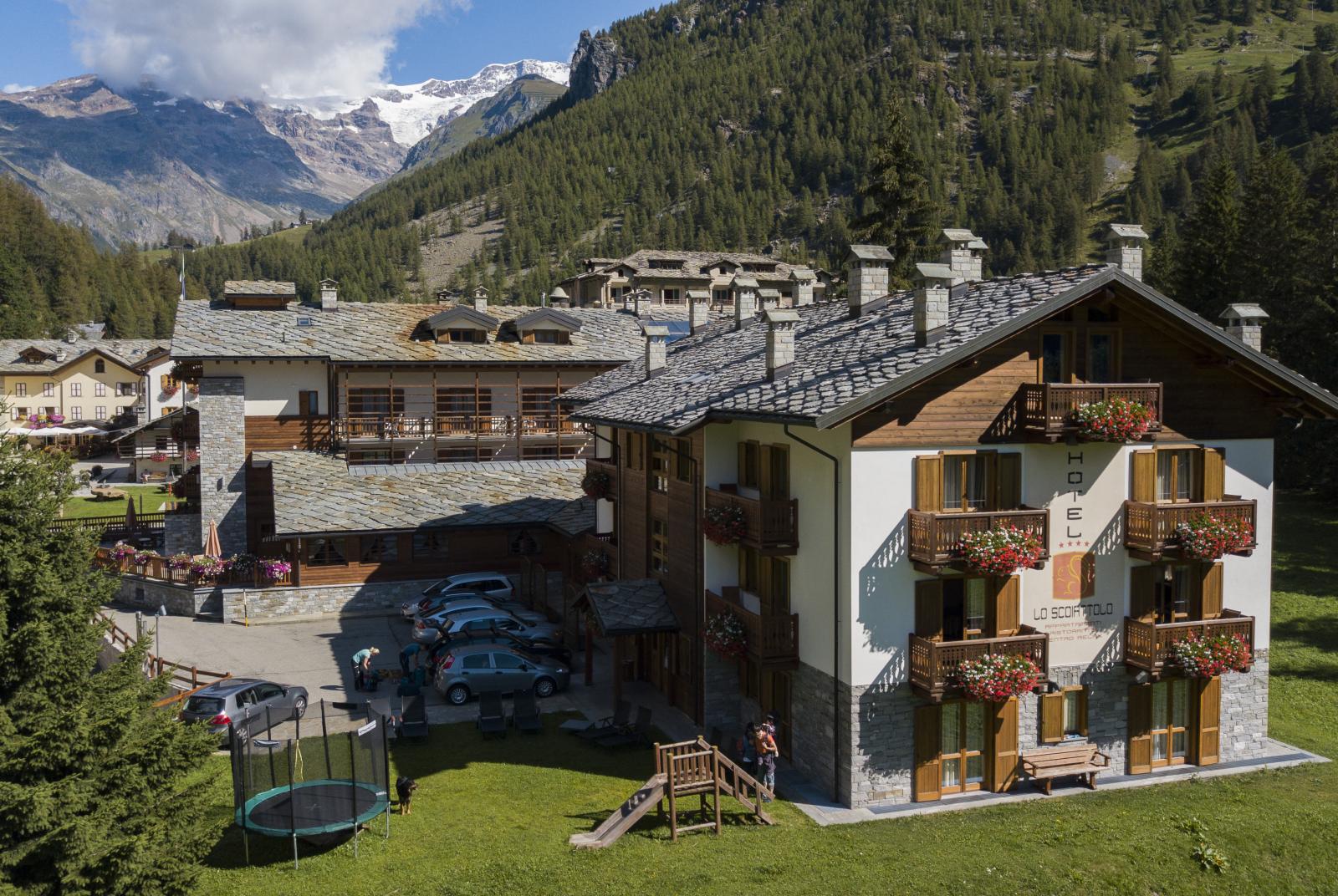 Hotel Lo Scoiattolo Gressoney