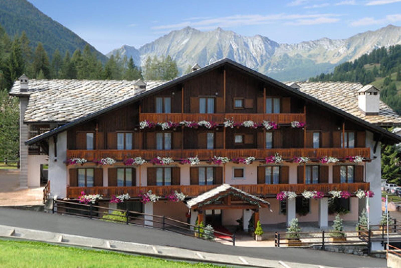 Hotel De Champoluc